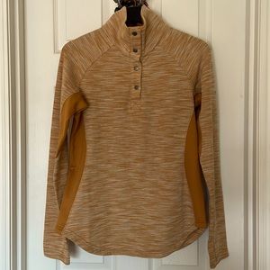 NWOT! Columbia Pullover Fleece Top